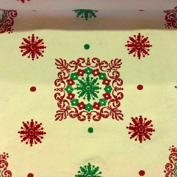 La Maison Pierre Frey Holiday Green & Red Fabric - Picture 5 of 8